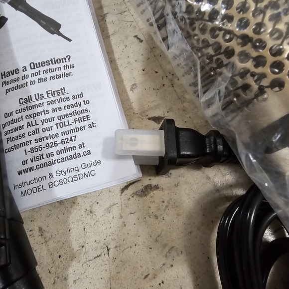 Quo Beauty Ceramic Hot Air Brush 1.5" (1 ct) - Picture 5 of 5